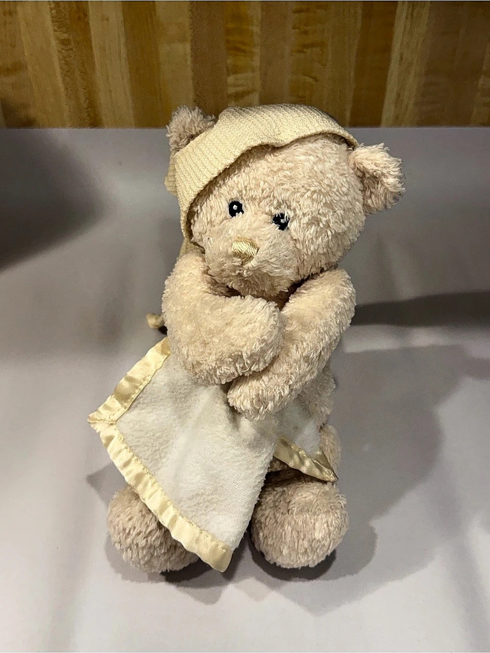 Baby Gund Yellow Nighty Night Plush Bear w/ Blankie Wind Up Musical Moving
